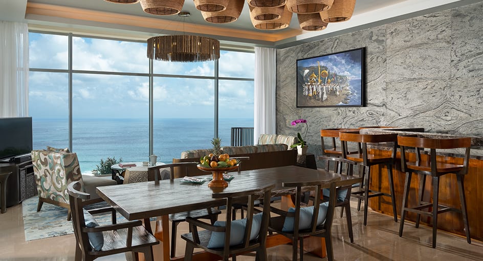 anantara_uluwatu_bali_resort_accomodation_dewata_penthouse_living_room_944x510